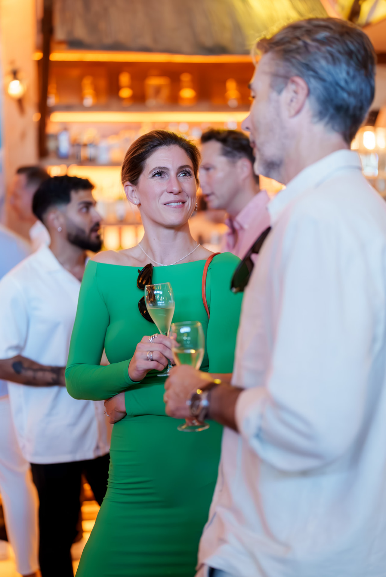 Guests meeting during the evening